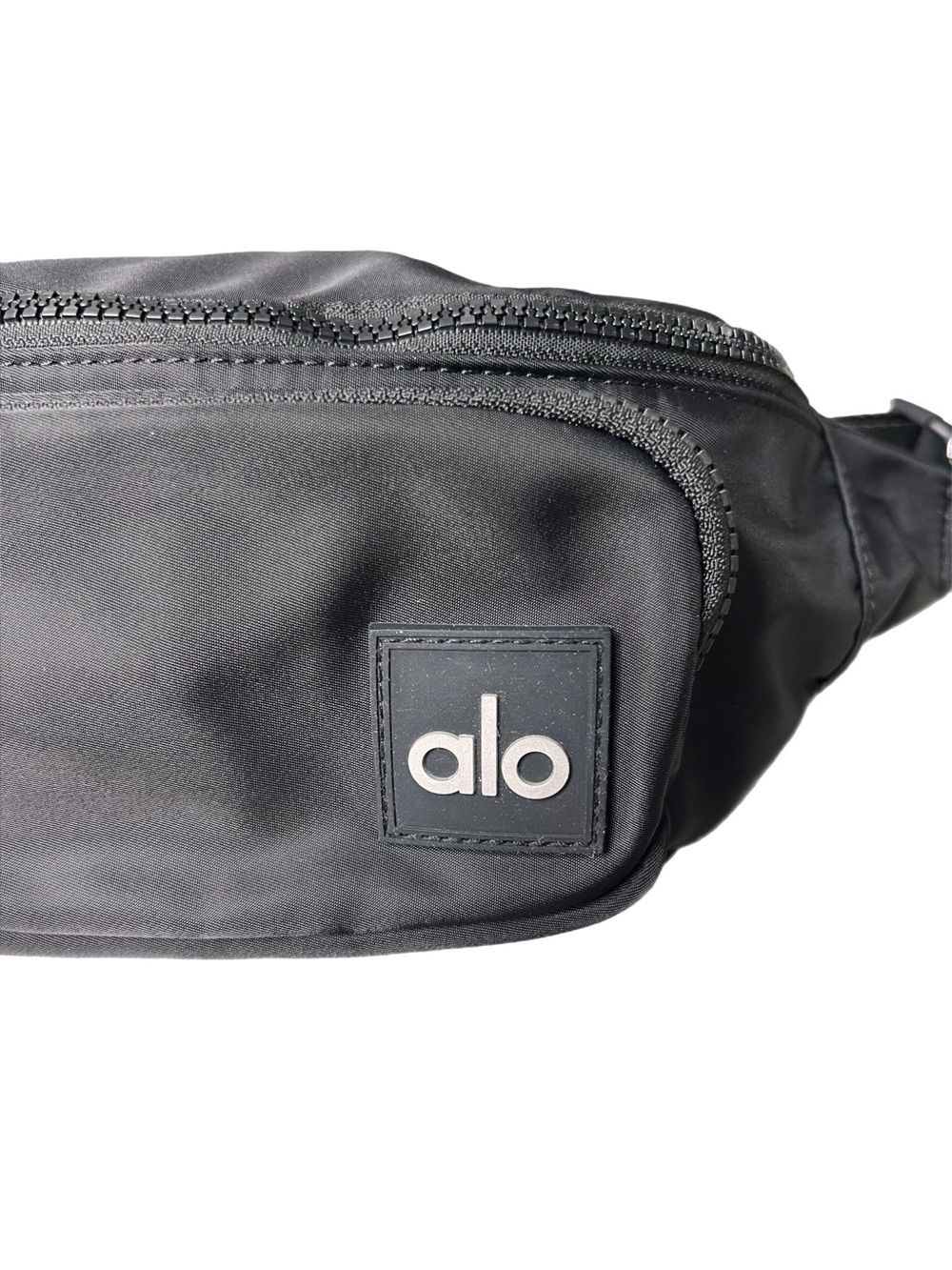 ALO Yoga Black Crossbody Belt Bag - Picture 3 of 6